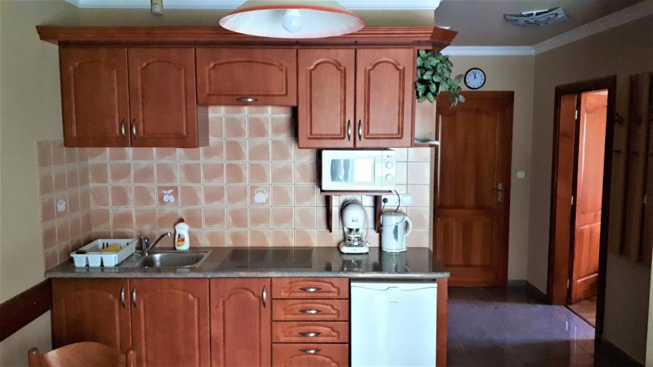 Nefelejcs Fagyizo Es Apartmanhaz Kistolmacs エクステリア 写真